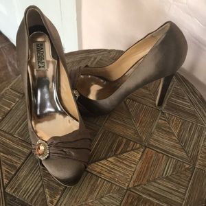 Brown Pumps